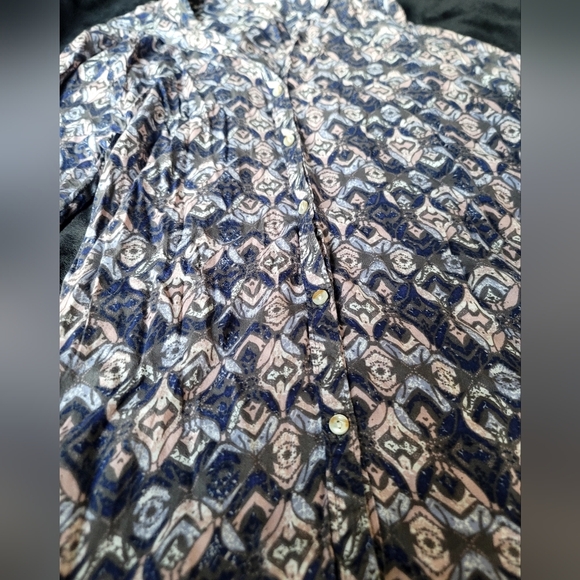 Wild Pearl Women's Tunic Long Sleeve Button Blouse- Size Large - Picture 4 of 11